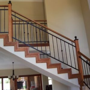 A 124 Plain - wood and steel balustrade